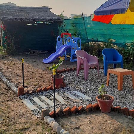 Corbett VEDA INN Rāmnagar Exteriör bild
